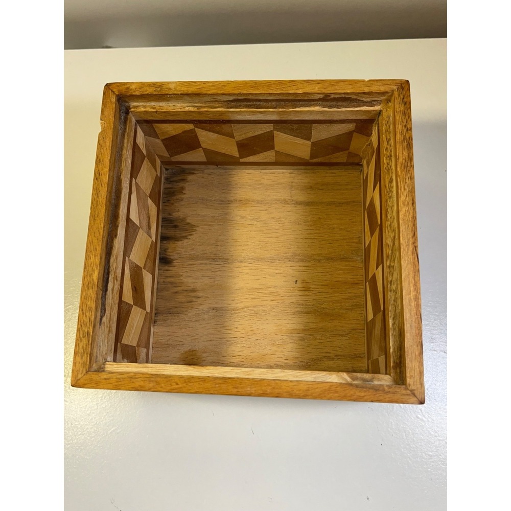 Beautiful Handmade Vintage MCM Retro BohoParquetry Marquetry Wooden Box With Lid - Picture 7 of 13